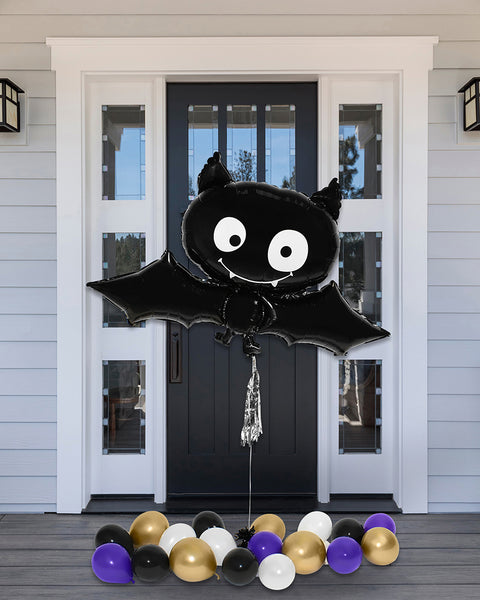 Ballon en aluminium en forme de chauve-souris souriante avec pompon argenté