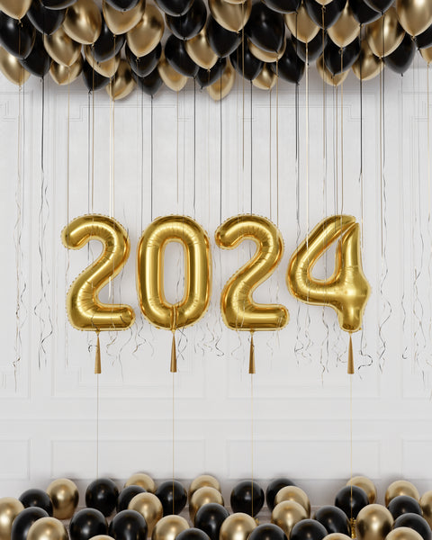 New Years Eve 2024 Balloon Package, in Black and Gold latex balloons, inflated with helium