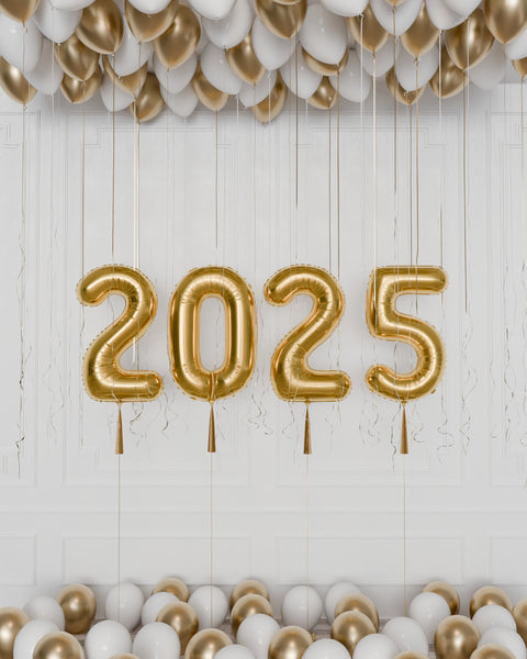 New Years Eve 2025 Balloon Package in White and Gold