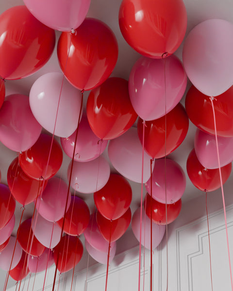 Red and Pink Balloon Ceiling, Helium inflated